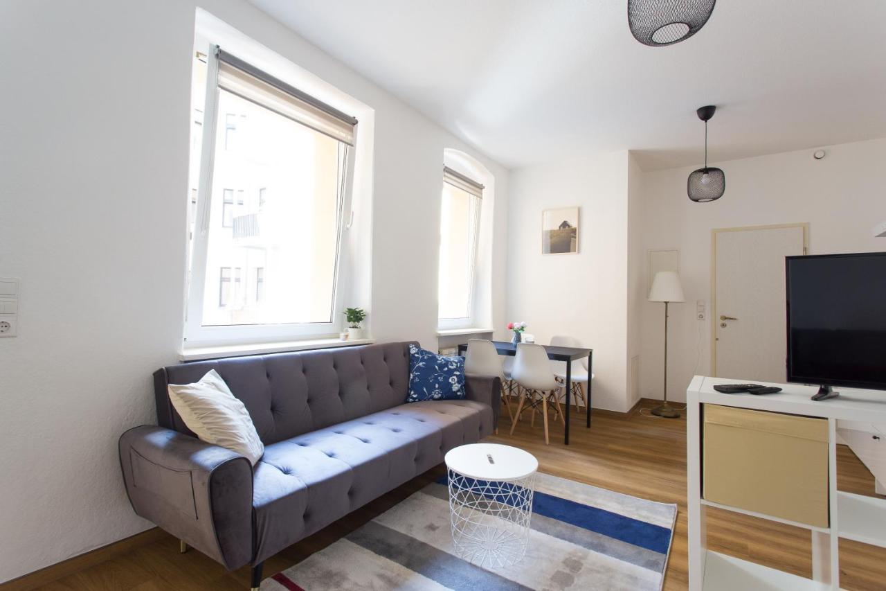 Fullhouse - Halle - T28 - Hawk Apartment Kültér fotó