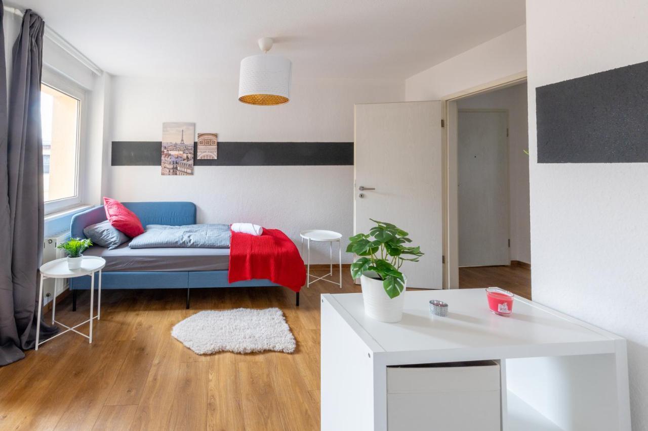 Fullhouse - Halle - T28 - Hawk Apartment Kültér fotó