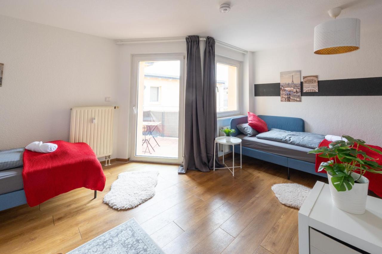 Fullhouse - Halle - T28 - Hawk Apartment Kültér fotó