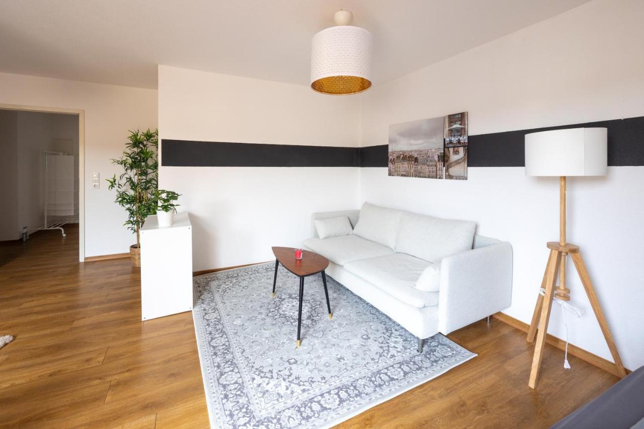 Fullhouse - Halle - T28 - Hawk Apartment Kültér fotó